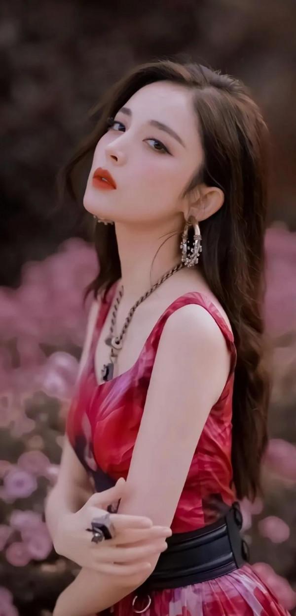 古力娜扎是你心目中的女神嗎？