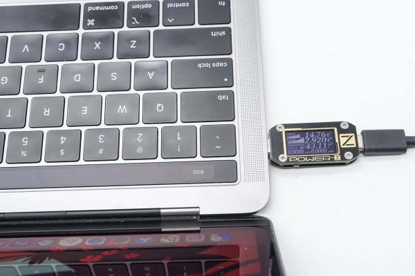 索尼推出45W PD快充充電器，自帶線設計