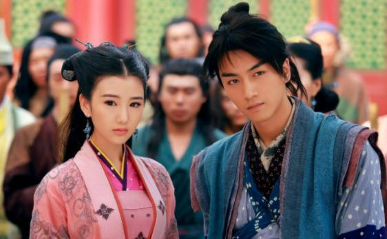 陳曉古裝路透驚豔亮相，新劇被央媒誇獎，消失4年終於要翻紅了？