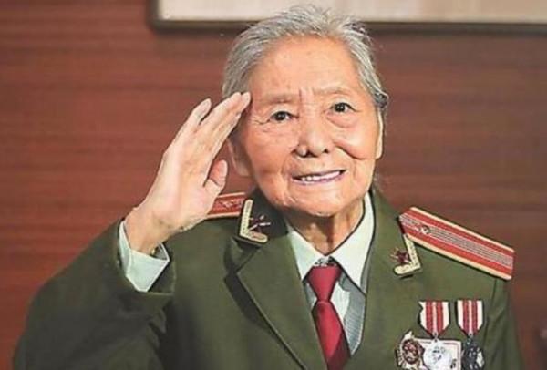 劉祿曾：上甘嶺坑道唯一女兵，後在紐約餐館被當時美戰俘一眼認出