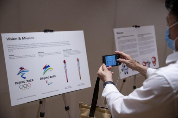 北京冬奧會暨冰雪旅遊圖片展在悉尼舉行 北京冬奧會暨冰雪旅遊圖片展在悉尼舉行