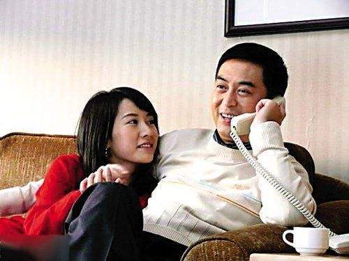 張嘉益：被前妻杜珺嫌棄“吃軟飯”，卻被二婚媳婦王海燕當成寶