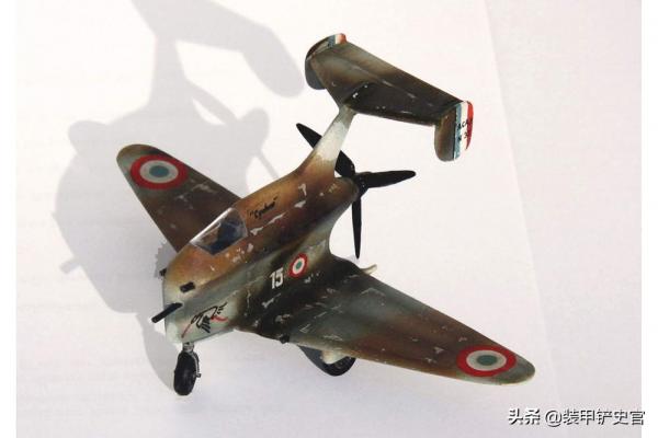 德國人:這也叫飛機?法國佬:不準笑,這是我們的翻車魚戰鬥機 德國人:這也叫飛機?法國佬:不準笑,這是我們的翻車魚戰鬥機