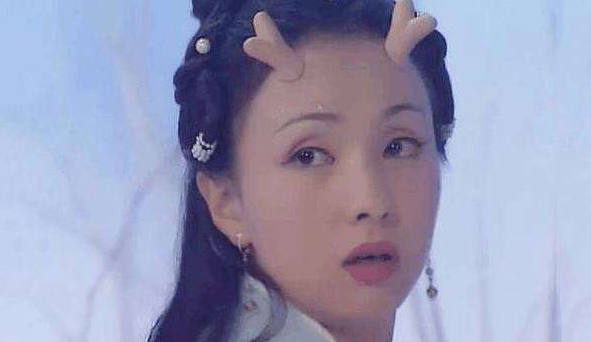 演員陶虹：眼看著老公跟人傳緋聞，她的抉擇讓人又氣又不解