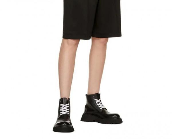 Marsell繫帶黑暗風馬丁靴