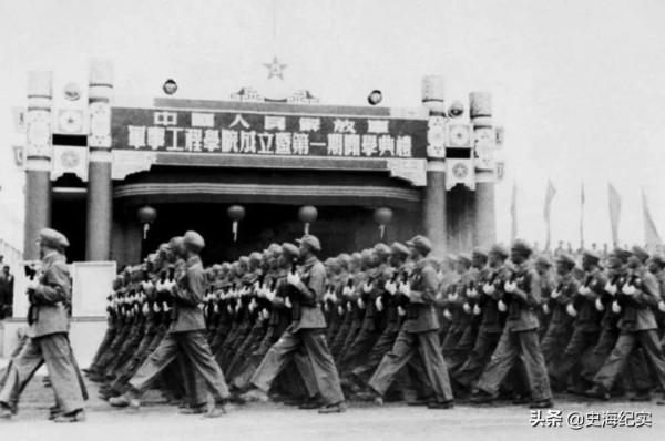 1960年左權之女報考軍校，因政審不合落榜，陳賡：這個學生要定了