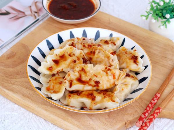 立冬吃餃子就愛這個餡，比蘿蔔白菜香，比韭菜鮮，很多人都沒吃過