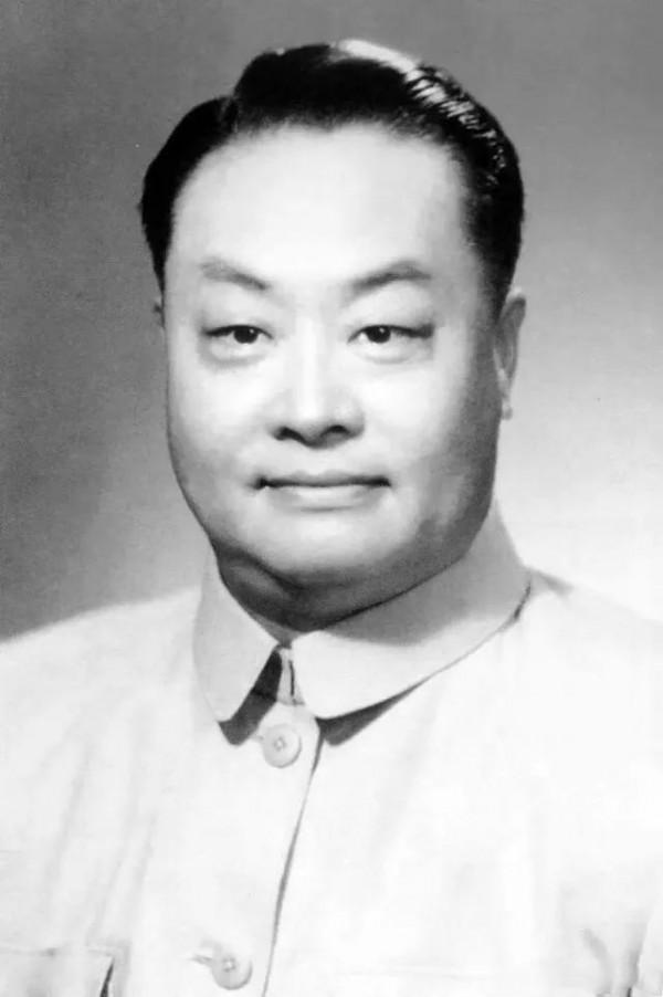 樣板戲時期“旗手”打壓的京劇藝人與敬佩的京劇藝人 樣板戲時期“旗手”打壓的京劇藝人與敬佩的京劇藝人