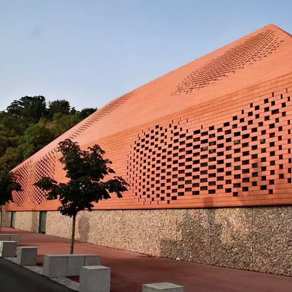 這才是紅磚該有的氣質