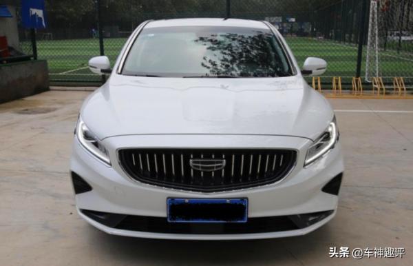 吉利博瑞撐起國產中級車一片天，尺寸比星瑞大，為啥現在不行啦