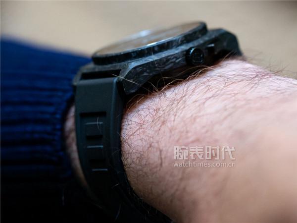 Bamford自己做表,賣出帝舵的價,你怎麼看? Bamford自己做表,賣出帝舵的價,你怎麼看?