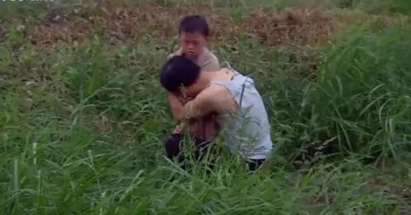 一場長達24年的謊言，“天才指揮家”舟舟是如何走上神壇的？