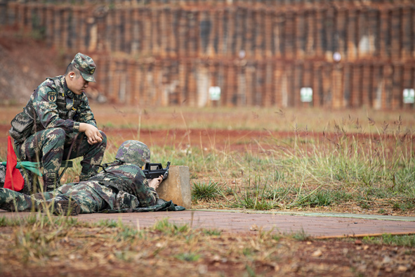 秋冬時節，火箭軍官兵打響“年終大考”第一槍