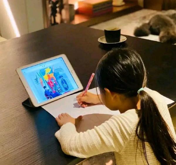 娛樂圈明星夫妻年齡差距比較大的8位你知道嗎? 娛樂圈明星夫妻年齡差距比較大的8位你知道嗎?