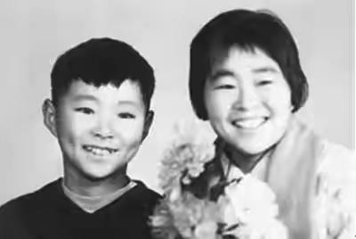 王宏偉4歲喪父44歲當爸：愛妻子女兒，也愛為他孀居49年的媽