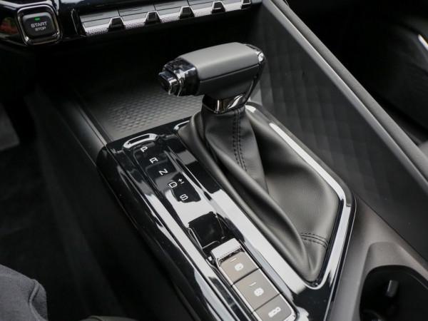 節假日出遊開什麼車好?這幾款空間大又舒適,長途自駕還不累 節假日出遊開什麼車好?這幾款空間大又舒適,長途自駕還不累