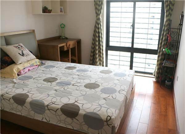 不顧婆婆反對,為了大露臺堅持買頂樓,沒料到裝修後婆婆超喜歡 不顧婆婆反對,為了大露臺堅持買頂樓,沒料到裝修後婆婆超喜歡