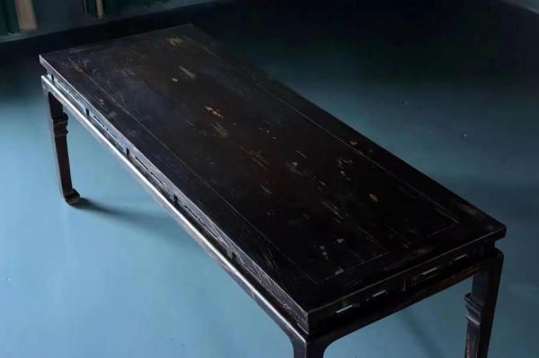 耕讀傳家鐵藝木門，榆木畫案，楠木書案