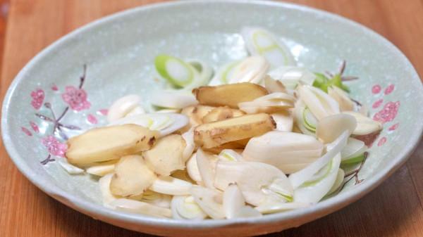 冬季養生宜溫補!多吃7道美食,驅寒暖身營養足,順應時節過寒冬 冬季養生宜溫補!多吃7道美食,驅寒暖身營養足,順應時節過寒冬