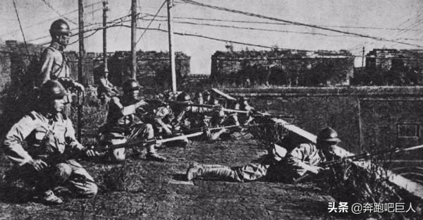 他是張學良的拜把兄弟，散盡家財辦大學，被抓到日本也不當漢奸