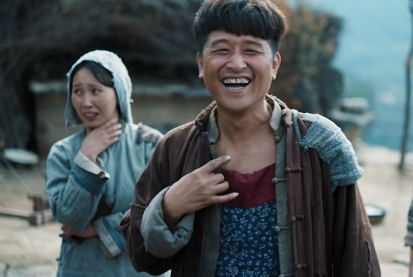 第二個“王寶強”?《功勳》中上演“生吃小米”,出道15年無人識 第二個“王寶強”?《功勳》中上演“生吃小米”,出道15年無人識