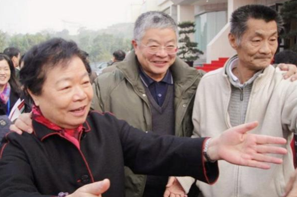 她是新中國女中將,丈夫是上將,父親是元帥,是全球最高軍銜家庭 她是新中國女中將,丈夫是上將,父親是元帥,是全球最高軍銜家庭