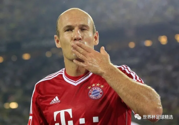 經典球員回顧：荷蘭小飛俠羅本退役，結束風火生涯