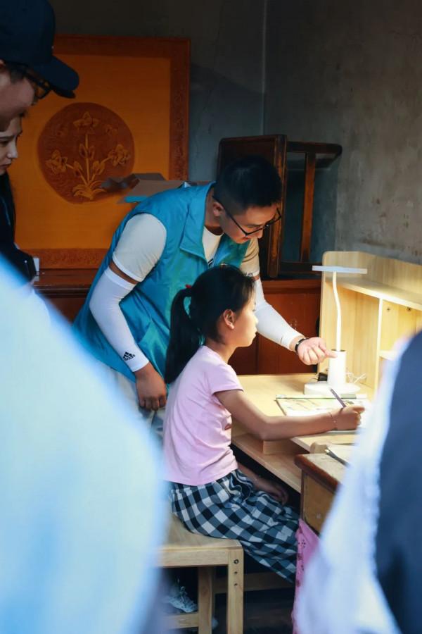 奧運冠軍何衝與東鄉少年：相信人生還有另一種可能