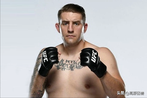 格鬥之夜，兩斯對戰，一發入魂！UFC重量級就是這麼生猛