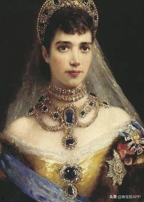 22歲喪子，英國王室覬覦她的珠寶，壕到閃瞎眼的俄國末代皇太后