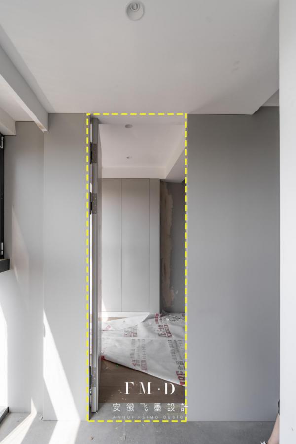 260㎡大平層“真愛”設計，背景牆設隱形門藏衛生間，不破壞美感