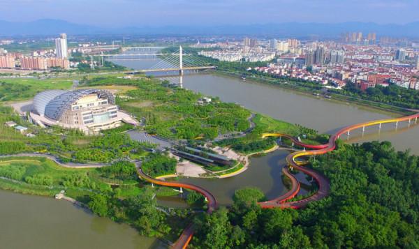 浙江金華又出現一位百億富豪，身價129億，人稱“豬飼料大王”