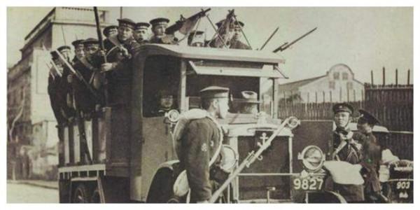 援助新四軍近百兩黃金，臨終前捐給國家億萬家產，死後葬在八寶山