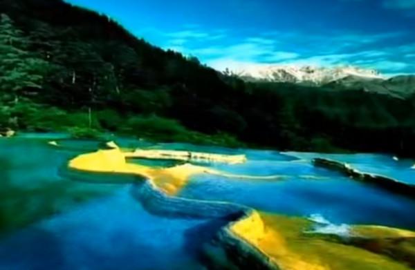 2004年雅典奧運會閉幕式結束後,張藝謀被罵得很慘 2004年雅典奧運會閉幕式結束後,張藝謀被罵得很慘