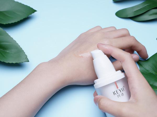 拯救面板乾燥，趕走造成皮脂膜受損的三大元兇