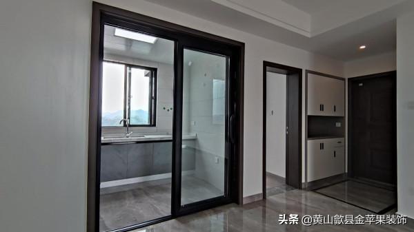 黃山綠地濱江壹號107平小三房現代黑白灰 黃山綠地濱江壹號107平小三房現代黑白灰