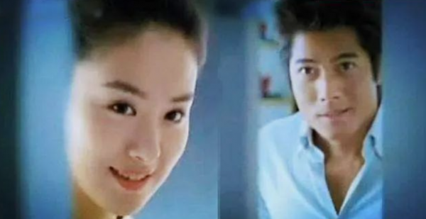 沈傲君：因賽西施爆紅，與聶遠相戀10年，為何轉身嫁給乾隆後裔