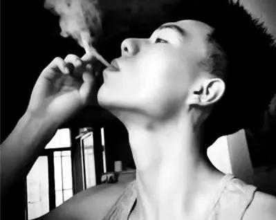 世上有一個人叫母親，有一種愛叫做母愛