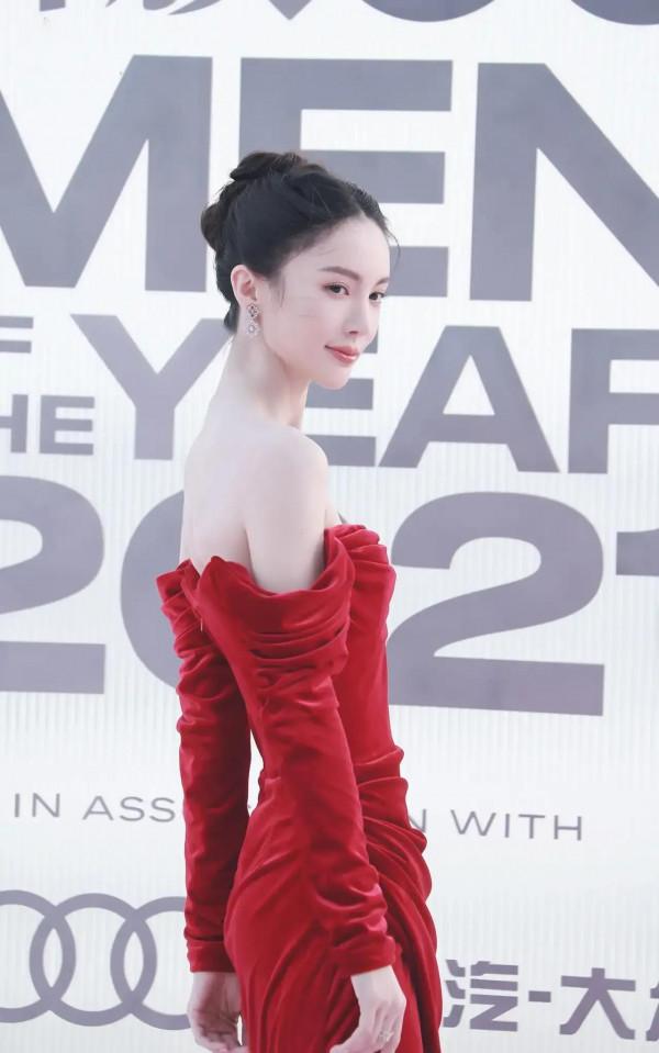 紅裙金晨美翻了 紅裙金晨美翻了