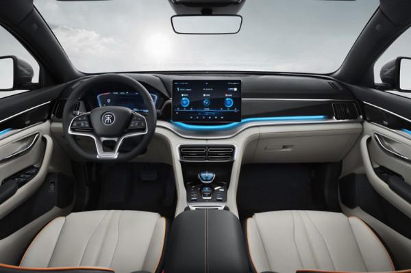 畢業季購車之15萬級 自主合資你選哪款? 畢業季購車之15萬級 自主合資你選哪款?