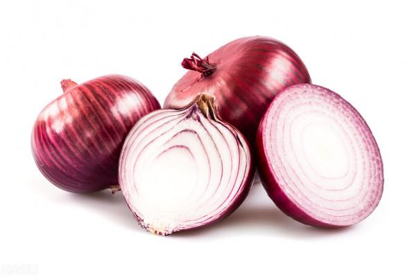 56歲大叔，每天吃洋蔥降血脂，一個月後他的血脂有啥變化？