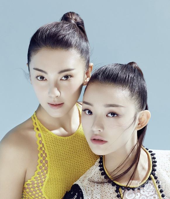 當80後美人遇到90後美人，真是一代不如一代，顏值差距一目瞭然