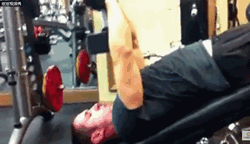 5個啞鈴鍛鍊背肌的方法