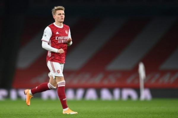 意甲強隊關注拉卡澤特的動向，厄德高可以學習巴拉克的踢球方式