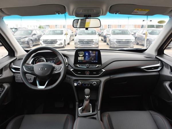 10萬級緊湊型車,沃蘭多和榮威ei6 MAX對比哪個好? 10萬級緊湊型車,沃蘭多和榮威ei6 MAX對比哪個好?