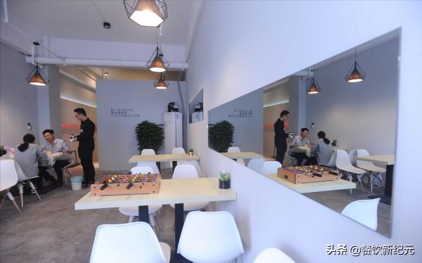 奶茶開店亂象:有人開業7天關門,有人虧掉百萬,有人8年仍在還債 奶茶開店亂象:有人開業7天關門,有人虧掉百萬,有人8年仍在還債