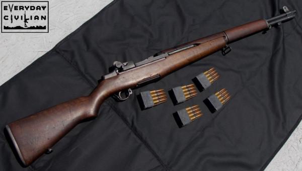 二戰時,美軍士兵的單兵武器都是怎麼配發的? 二戰時,美軍士兵的單兵武器都是怎麼配發的?