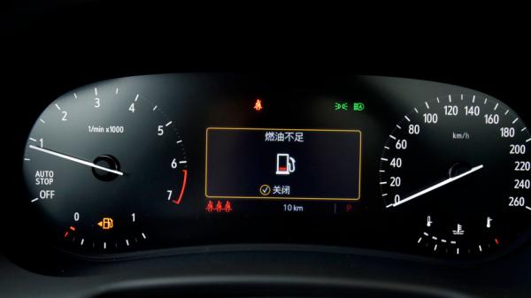 別克昂科旗購車手冊:一套四驅1.5萬,這筆錢該不該花? 別克昂科旗購車手冊:一套四驅1.5萬,這筆錢該不該花?