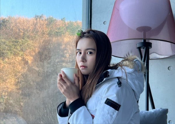 甦醒與女友疑似吵架被拍，狀態癲狂張牙舞爪，曾被指有暴力傾向