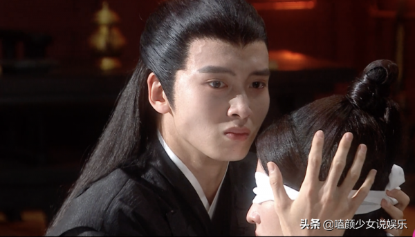 一演古裝就變醜?這5位男星“顏值崩塌”背後,是劉海在作祟 一演古裝就變醜?這5位男星“顏值崩塌”背後,是劉海在作祟